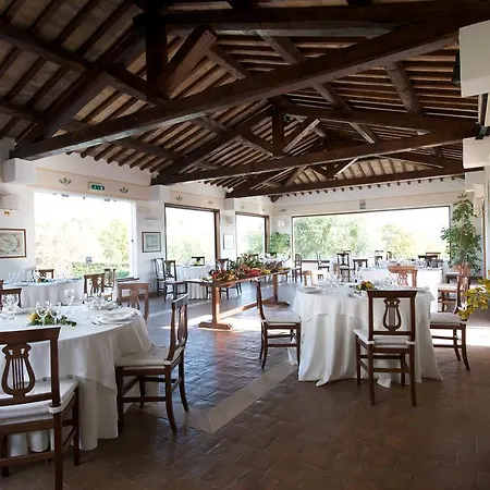 La Tenuta Dei Ciclamini Rezort 4*