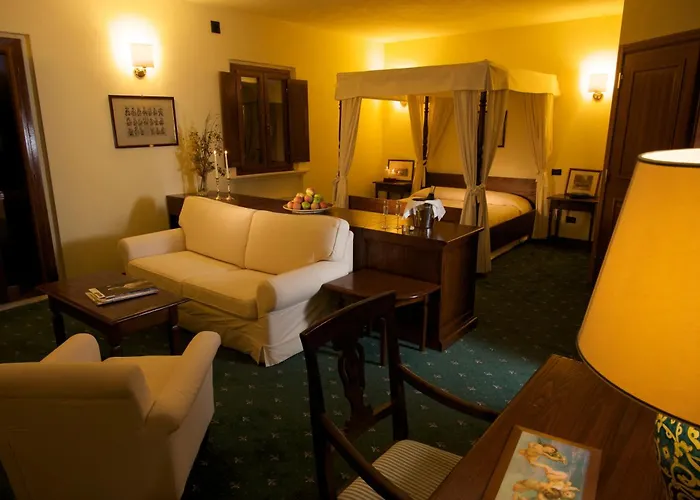 La Tenuta Dei Ciclamini 4*