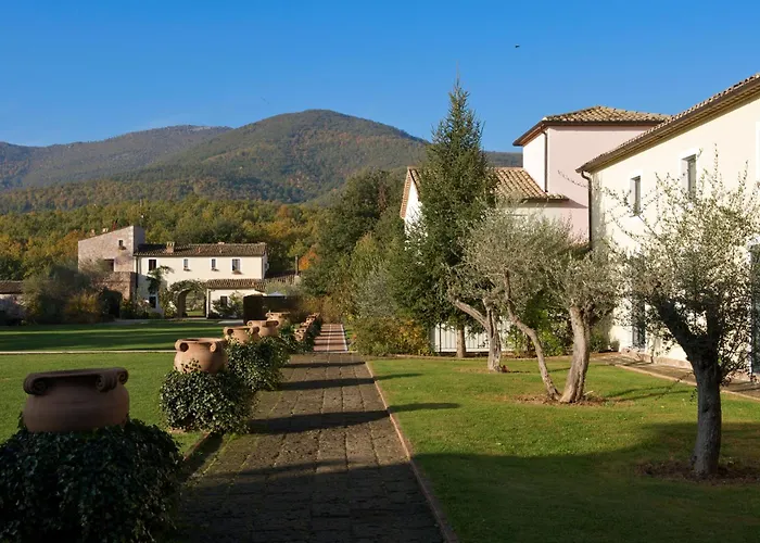 La Tenuta Dei Ciclamini Resort