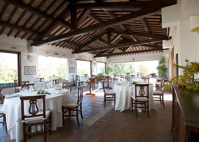 La Tenuta Dei Ciclamini Resort 4*